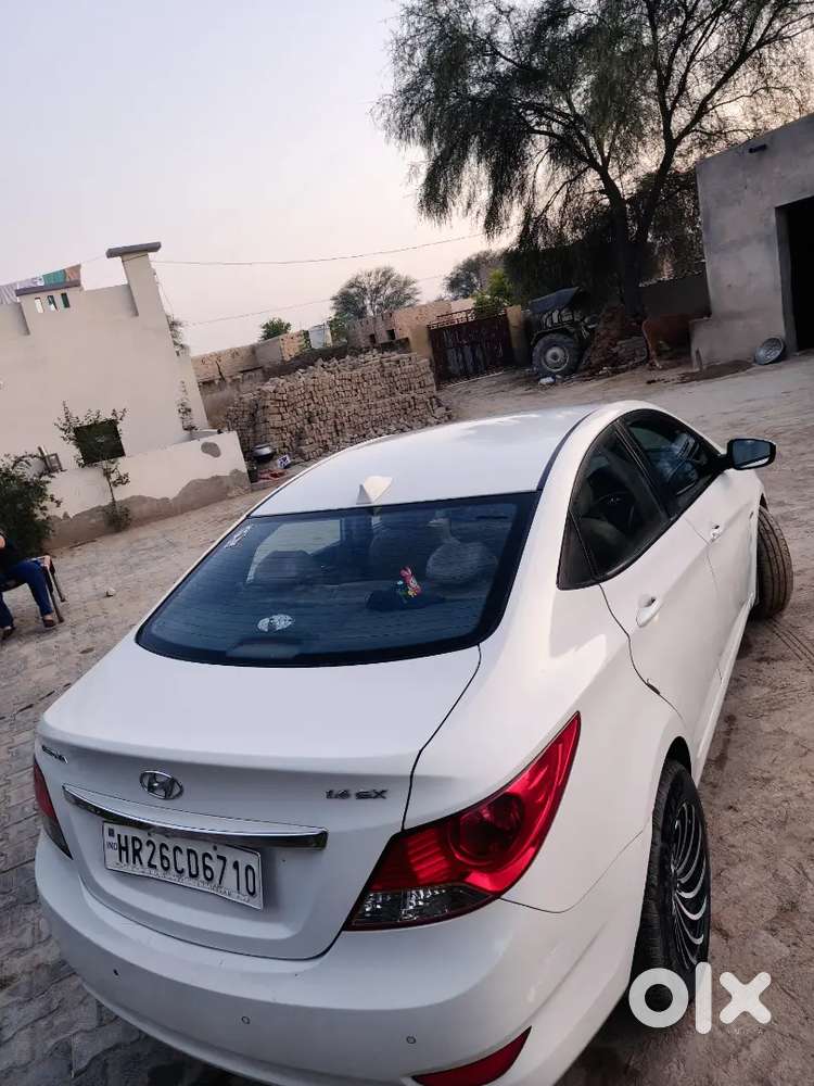2014 Hyundai Verna Diesel Manual Car