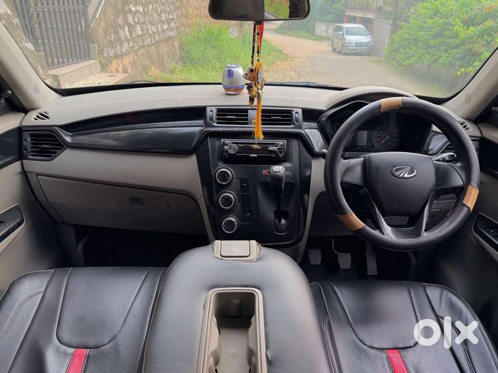 Mahindra Kuv 100 Mahindra-kuv-100-g80-k4-plus, 2017, Petrol