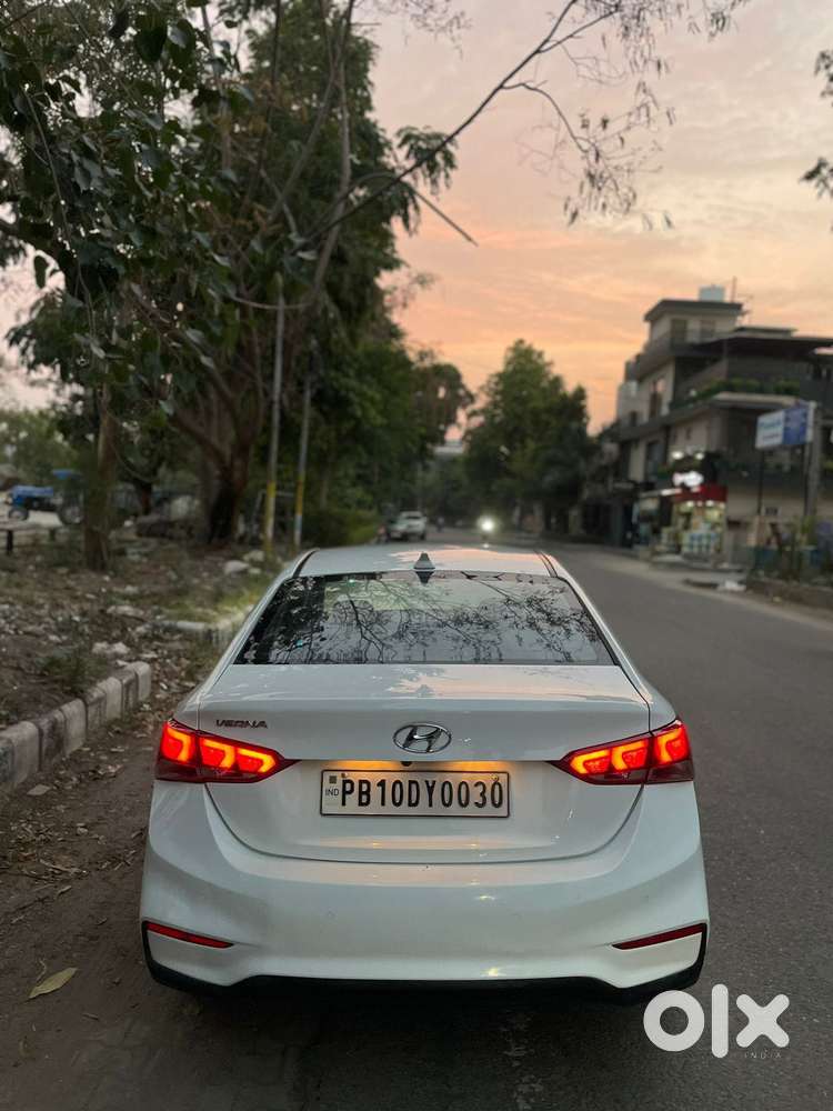 Hyundai Fluidic Verna 1.6 Crdi Sx, 2018, Diesel