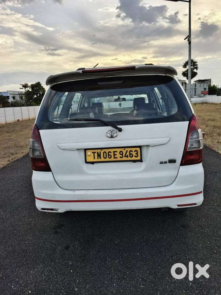 Toyota Innova 2.5 G (diesel) 8 Seater, 2012, Diesel