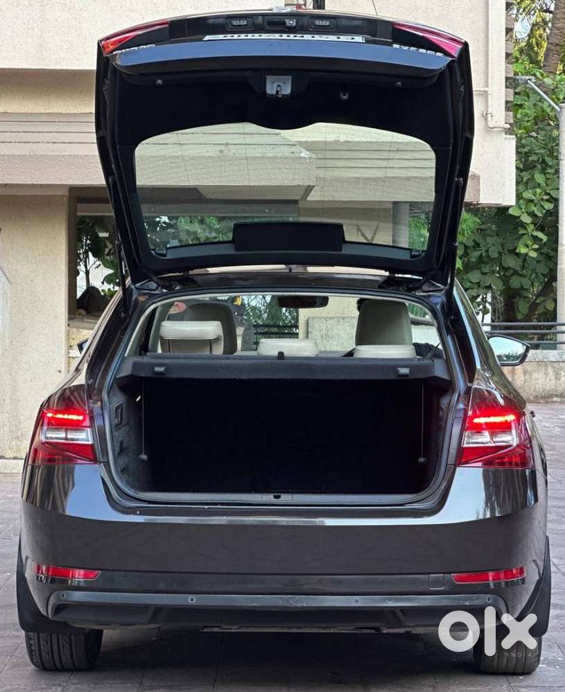 Skoda Superb Style 2.0 Tdi At, 2016, Petrol
