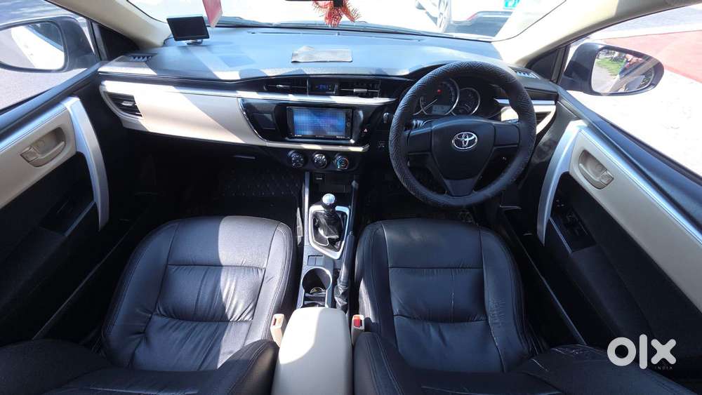 Toyota Corolla Altis J S, 2016, Cng & Hybrids