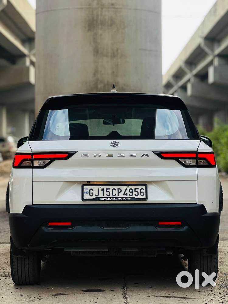 Maruti Suzuki Brezza 1.5 Lxi Cng, 2024, Cng & Hybrids