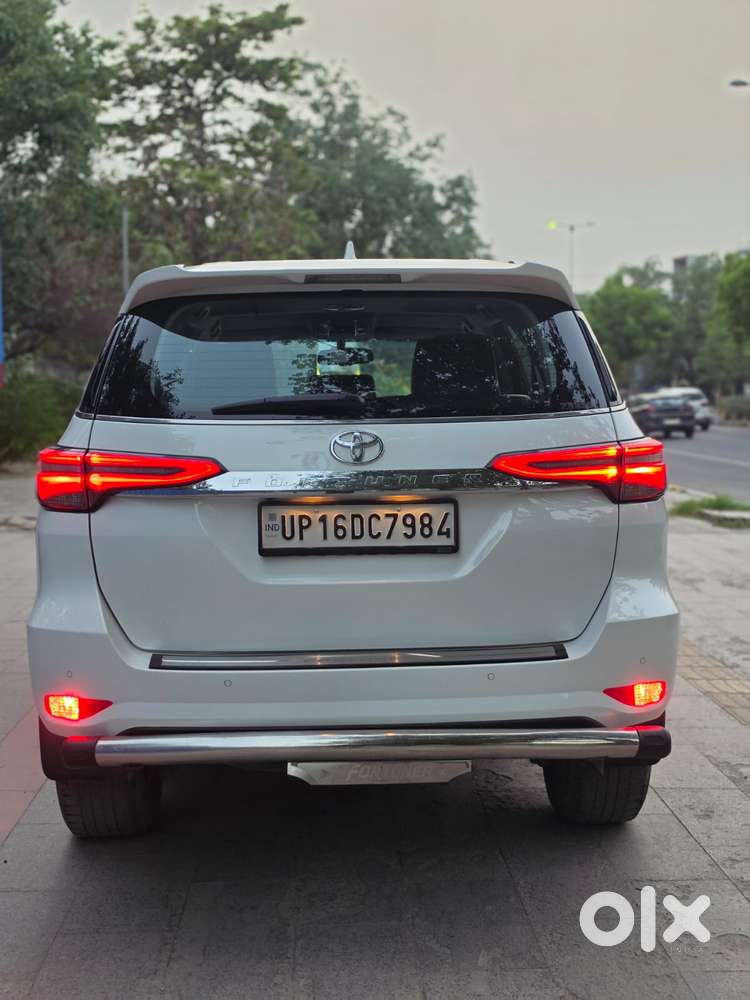 Toyota Fortuner 4x2 At 2.8 Diesel, 2019, Diesel