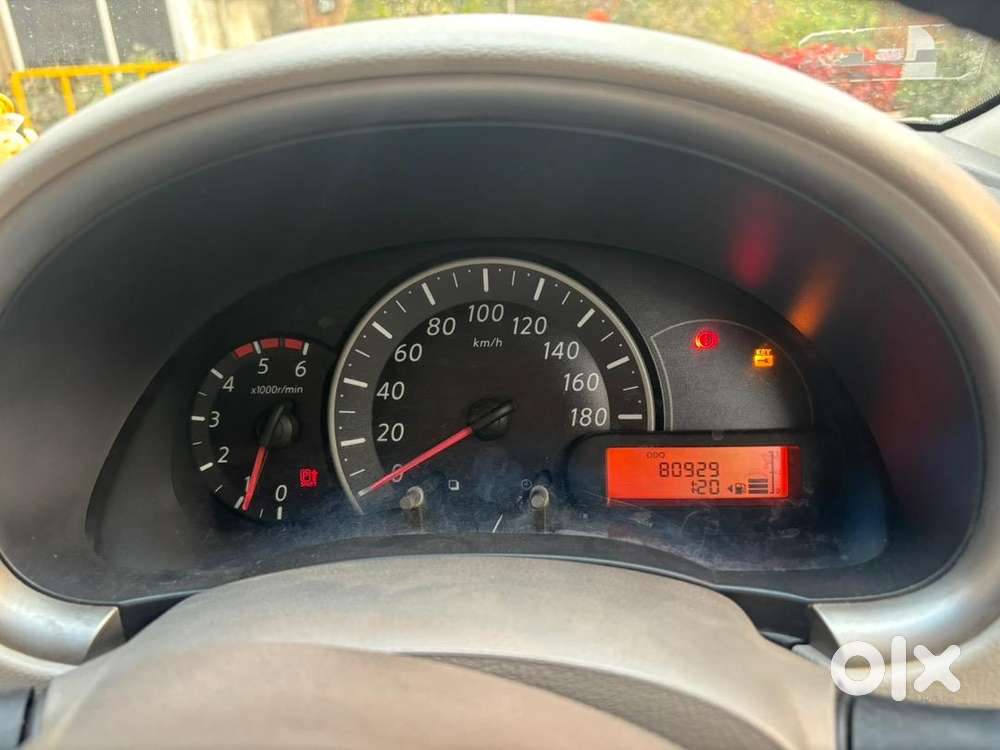 Nissan Diesel Car 2011
