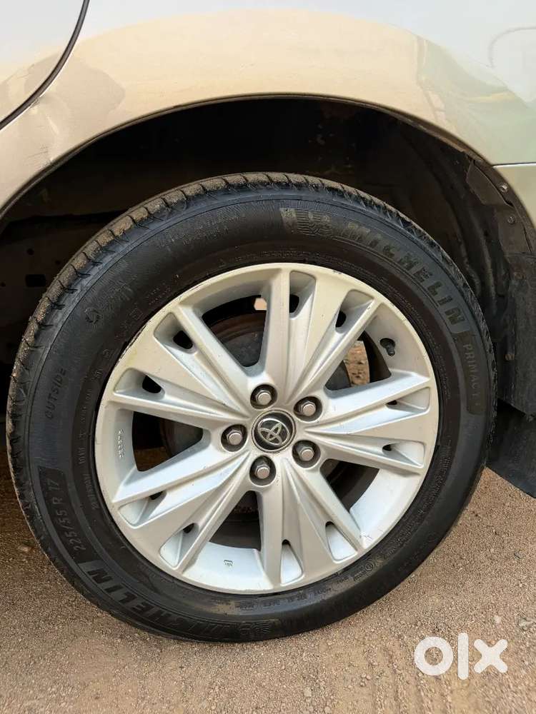 Toyota Innova Crysta 2018 Variant Zx Mt