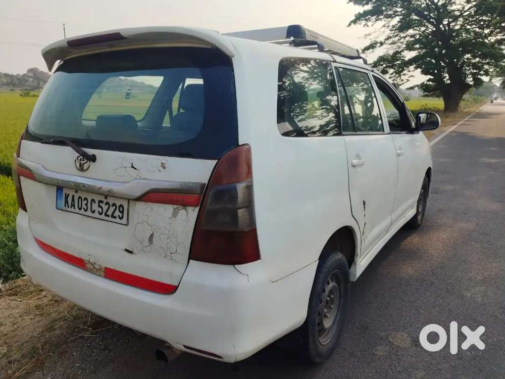 Toyota Innova 2006 Diesel Well Maintained