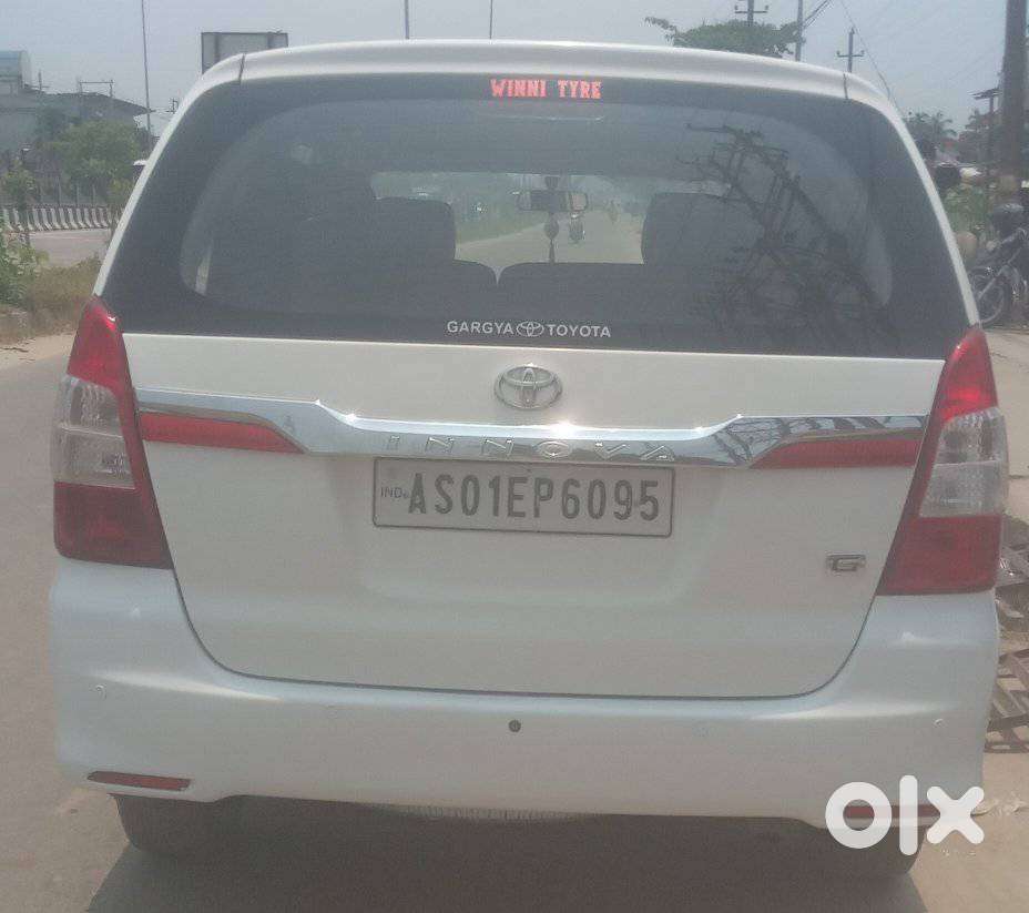 Toyota Innova 2.5 G (diesel) 8 Seater, 2015, Diesel