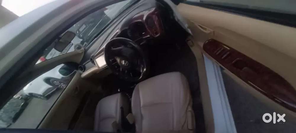 Honda Amaze 2015 Diesel Well Maintained