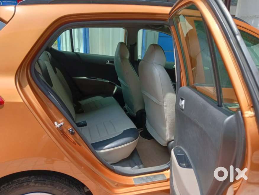 Hyundai Grand I10 Sportz, 2014, Petrol