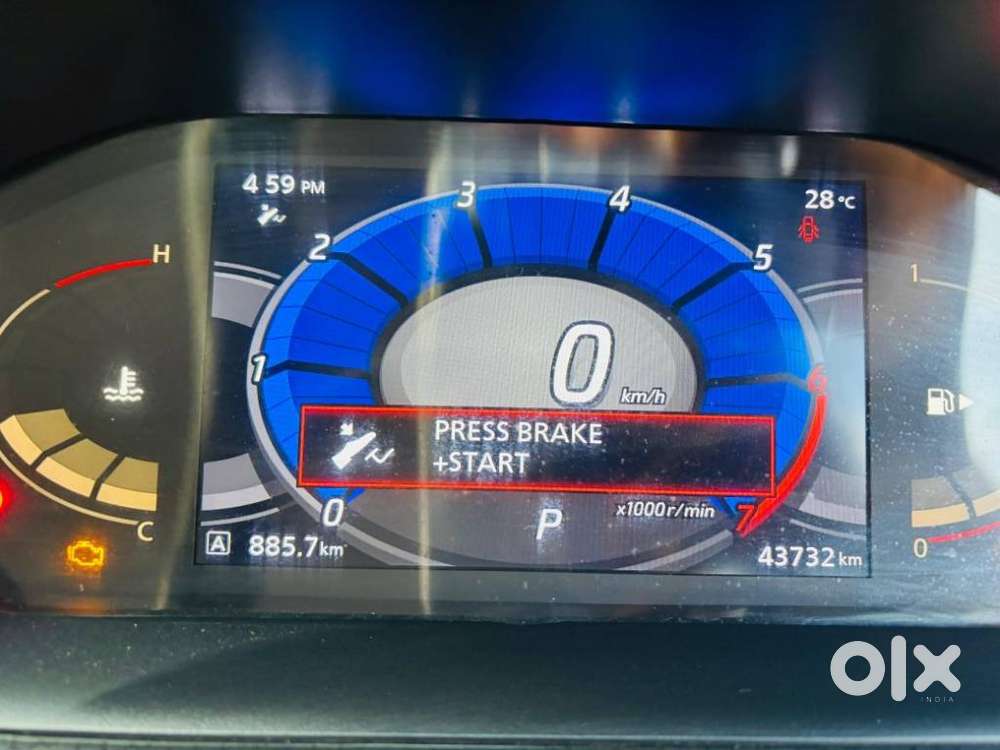 Nissan Magnite 1.0 Xv Premium Turbo Cvt (o), 2022, Petrol