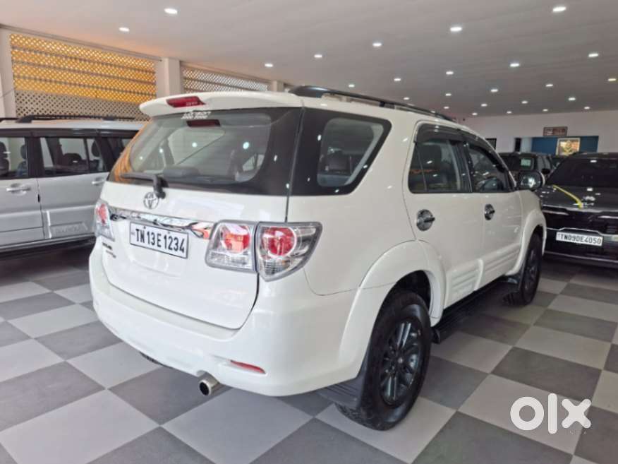 Toyota Fortuner 3.0 4x4 Manual, 2015, Diesel