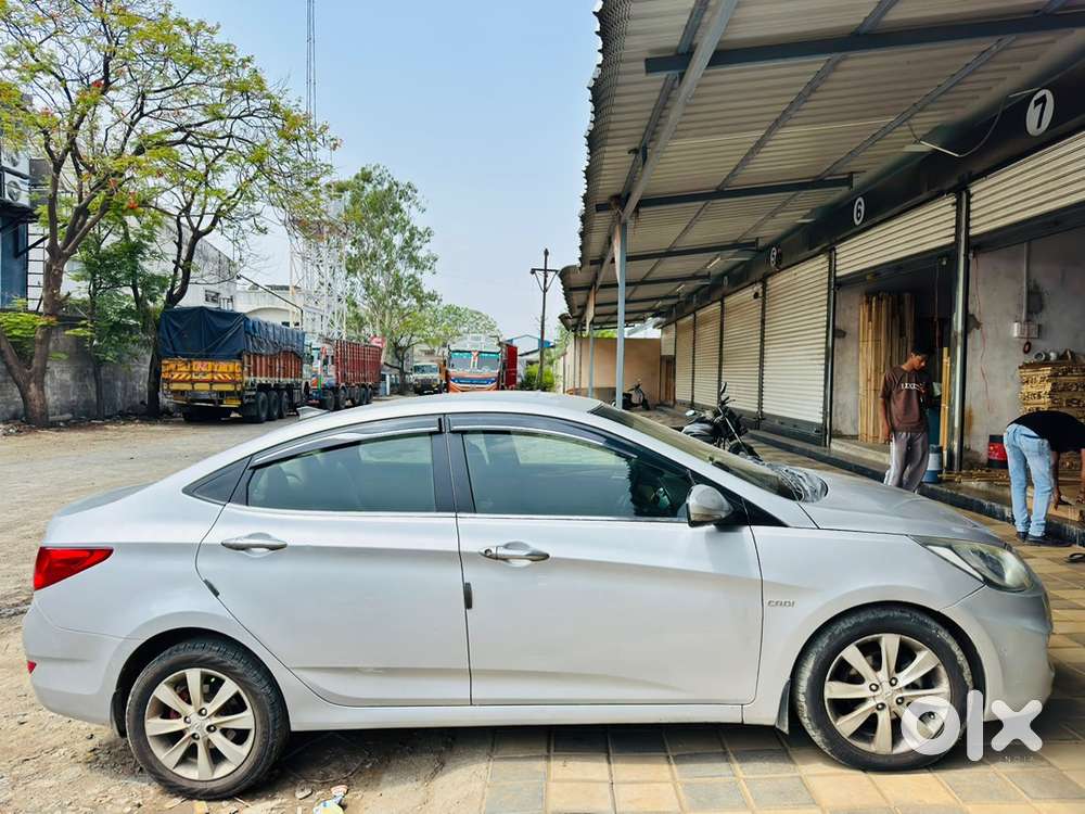 Hyundai Fluidic Verna 2014