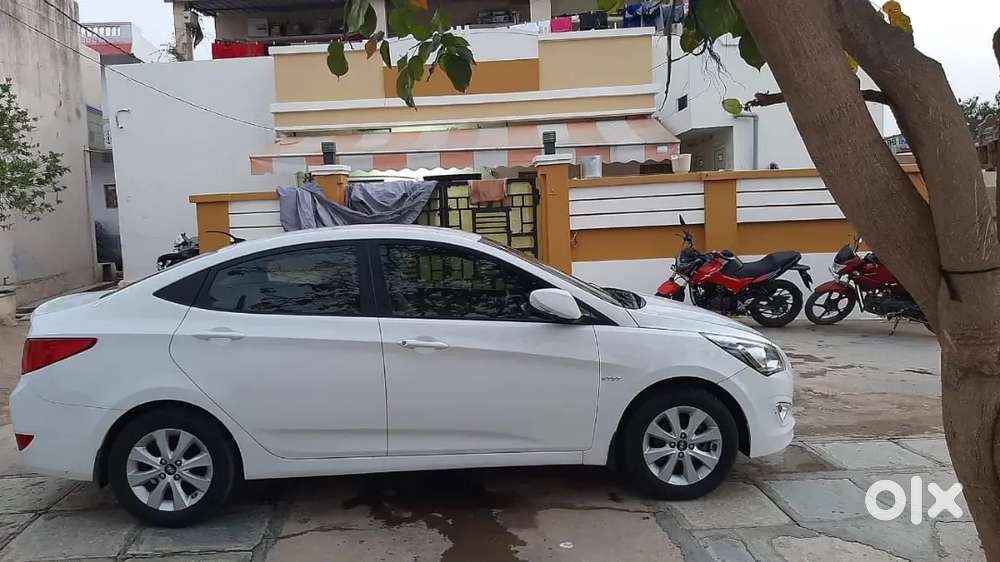Hyundai Verna 2015 Model 2016 Registration Petrol 146000 Km Driven