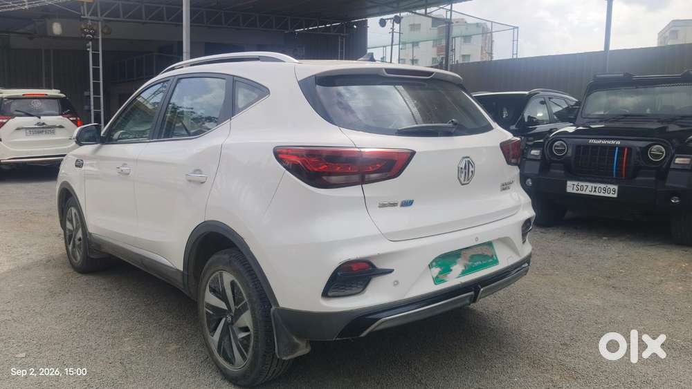 Mg Zs Ev Exclusive Iconic Ivory, 2023, Electric