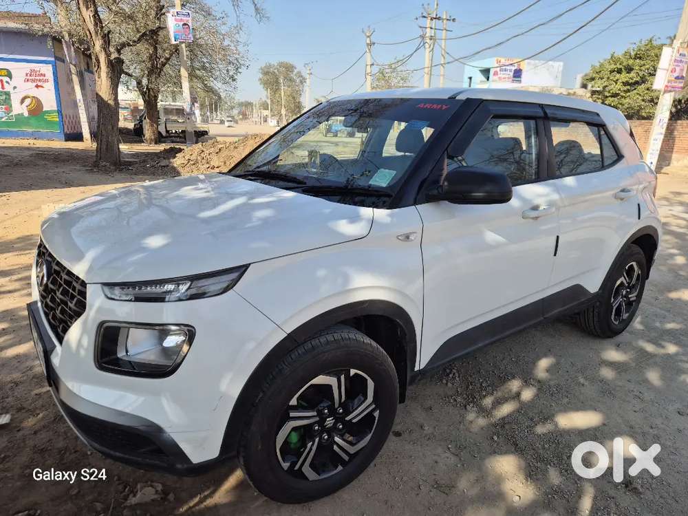 Hyundai Venue E Petrol 2021,