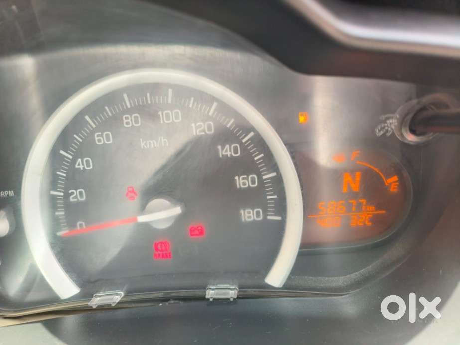 Maruti Suzuki Celerio 1.0 Vxi Amt, 2014, Petrol