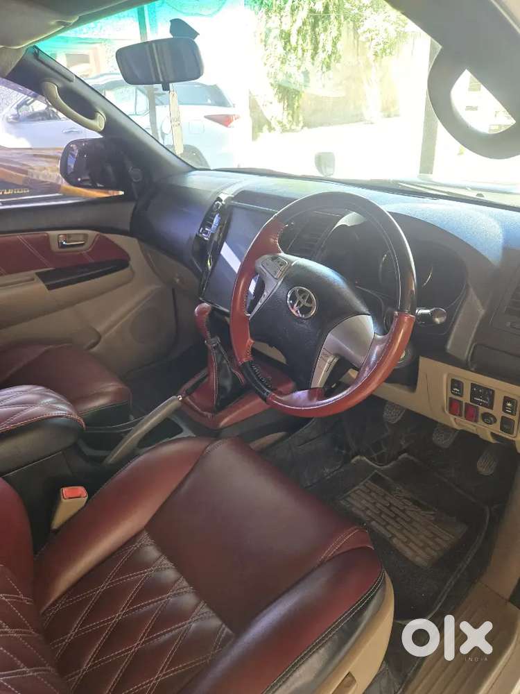 Toyota Fortuner 4 By 2 Manual Fully Maintain With Working Snorkel
