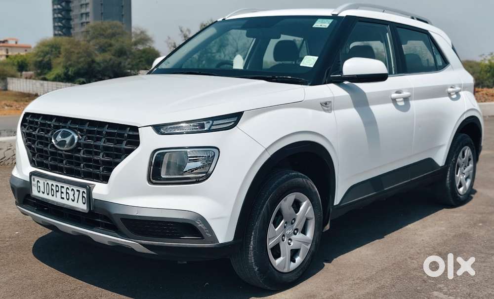 Hyundai Venue 1.2 S Plus, 2021, Petrol