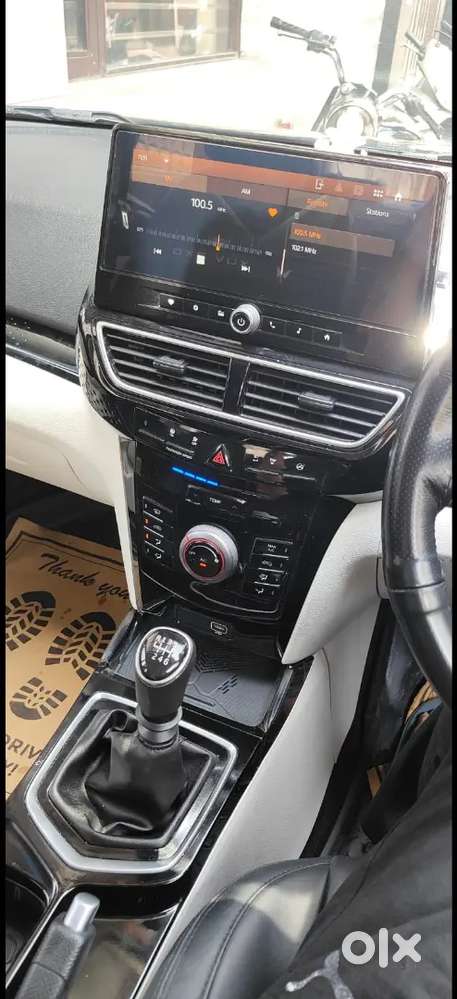 Mahindra Xuv 3xo Petrol Manual 2025