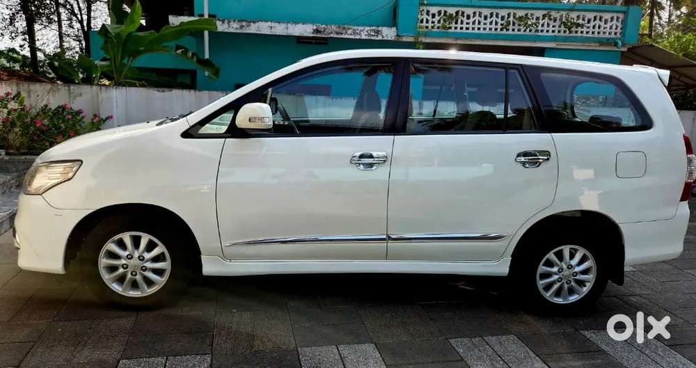 Fancy Number (5555)toyota Innova Well Maintained