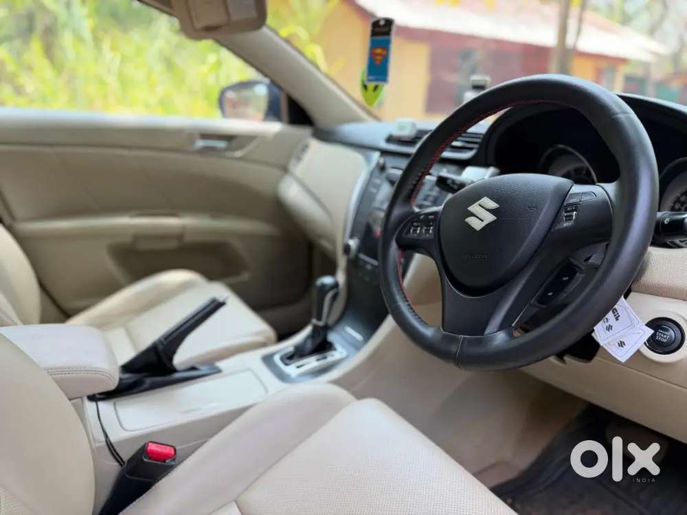 Maruti Suzuki Kizashi 2011 Petrol Well Maintained