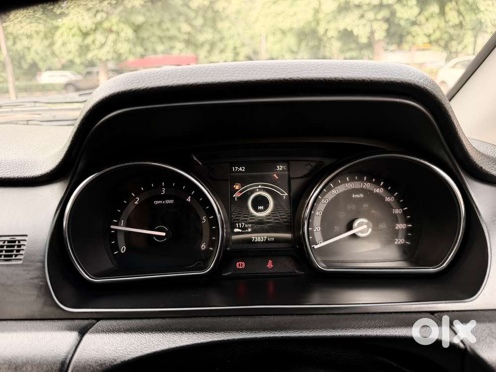Tata Hexa Xe, 2018, Diesel