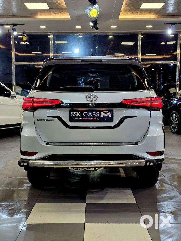 Toyota Fortuner Legender 4x2 At 2.8, 2024, Diesel