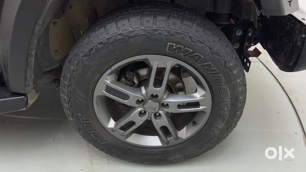 Mahindra Thar Lx Hard Top Petrol Mt 4wd, 2023, Petrol