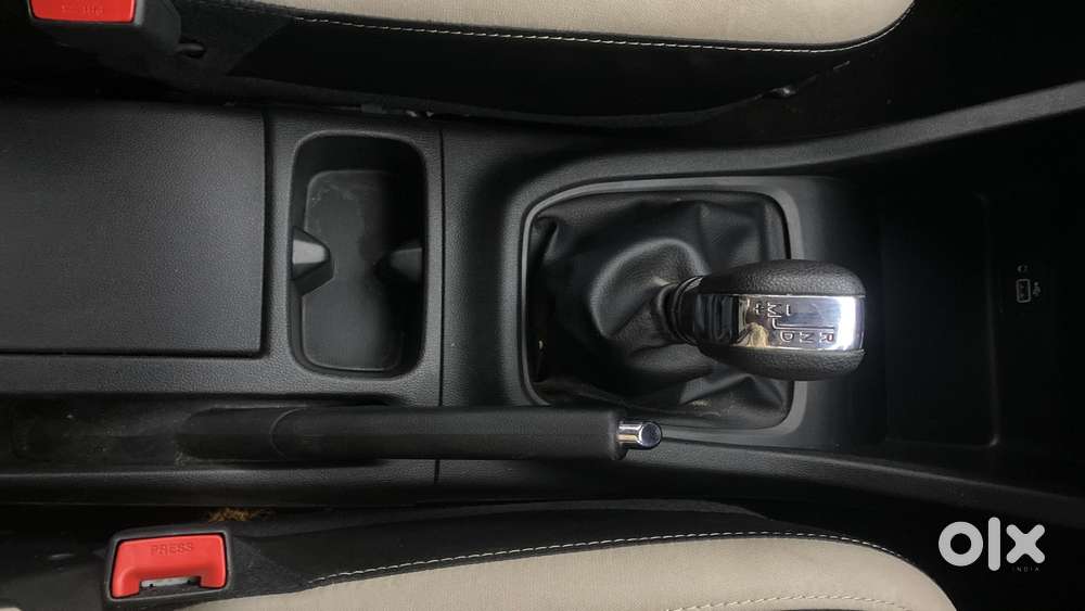 Renault Triber Rxz Easy-r Amt, 2020, Petrol