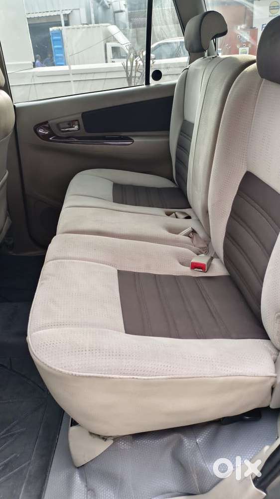 Toyota Innova 2.5 V 7 Str, 2014, Diesel