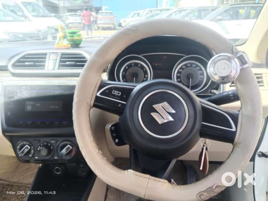 Maruti Suzuki Dzire 1.2 Vxi, 2024, Petrol