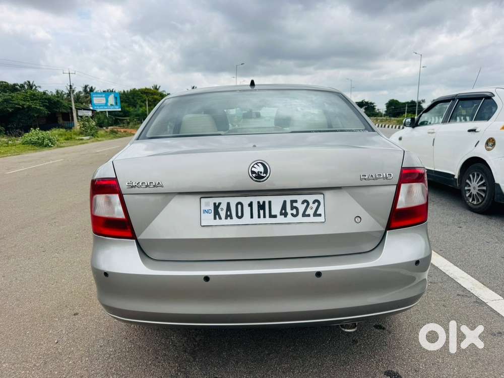 Skoda Rapid 1.6 Elegance Manual 2014