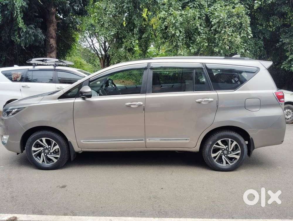 Toyota Innova Crysta 2.4 Vx Mt, 2024, Diesel