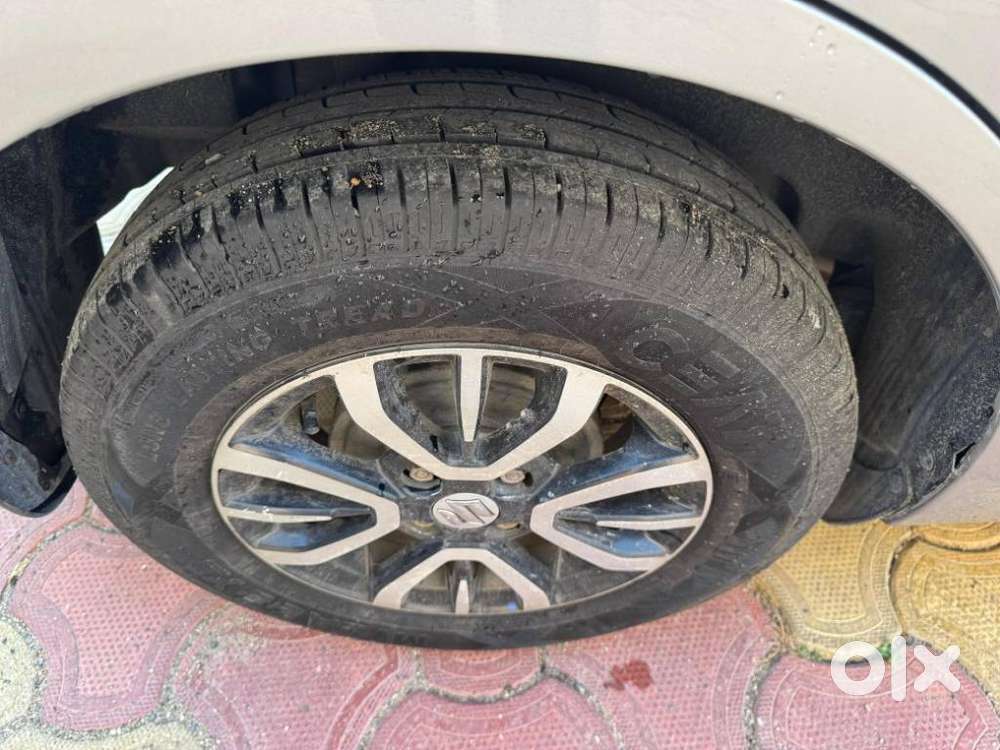 Maruti Suzuki Dzire 2017-2020 1.2 Vxi, 2021, Petrol