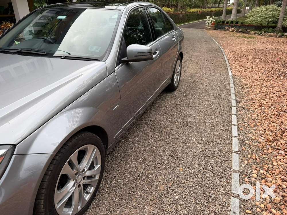 Mercedes-benz C-class 2011 Diesel 89375 Km Driven