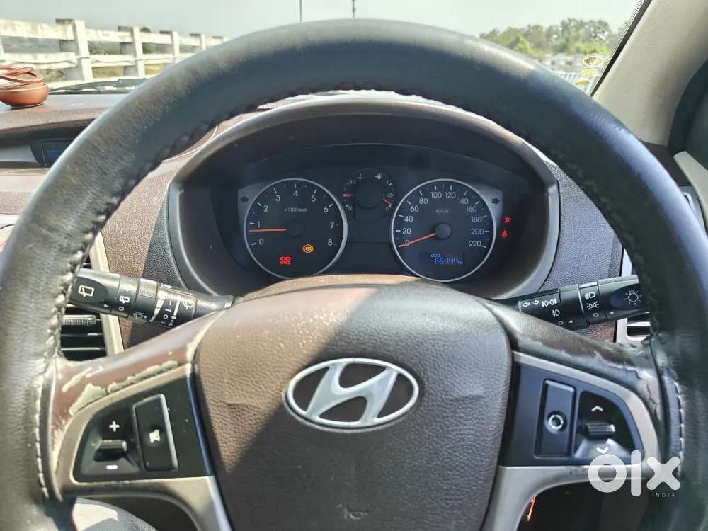 Hyundai I20 Asta 2010 Model