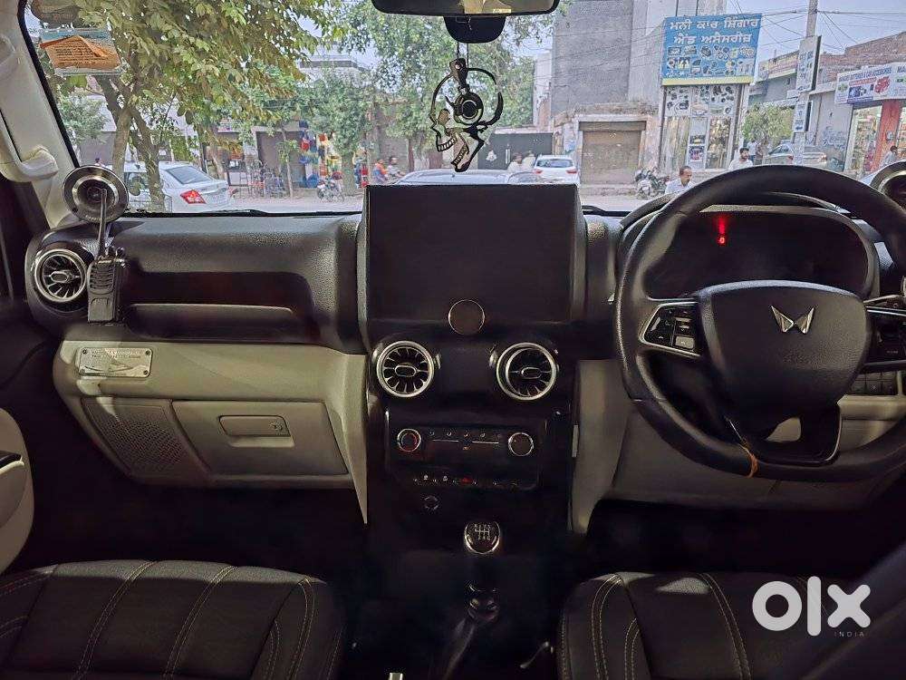 Mahindra Thar Roxx Mx1 Diesel Mt 2wd, 2025, Diesel