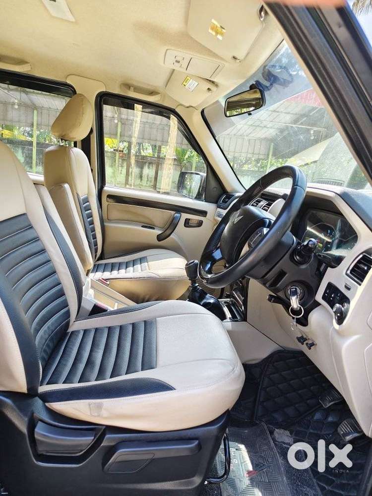 Mahindra Scorpio Classic 2.2 S 11 Mt 7 Str, 2024, Diesel