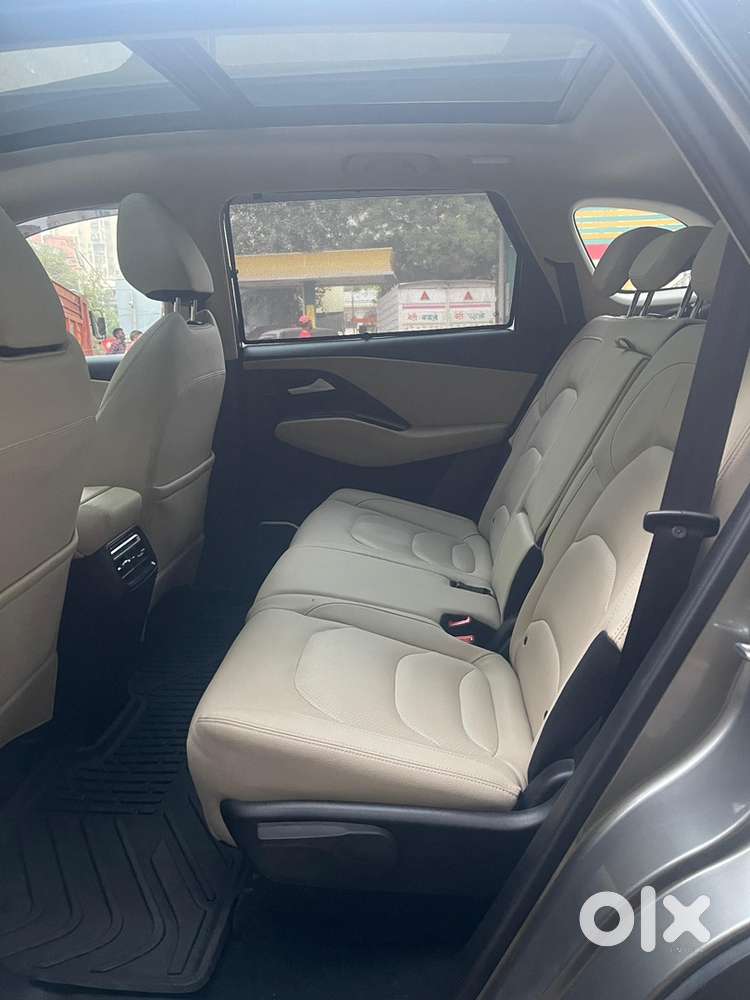 Pristine 2023 Mg Hector Petrol  Under Warranty  Delhi Reg (dl12)