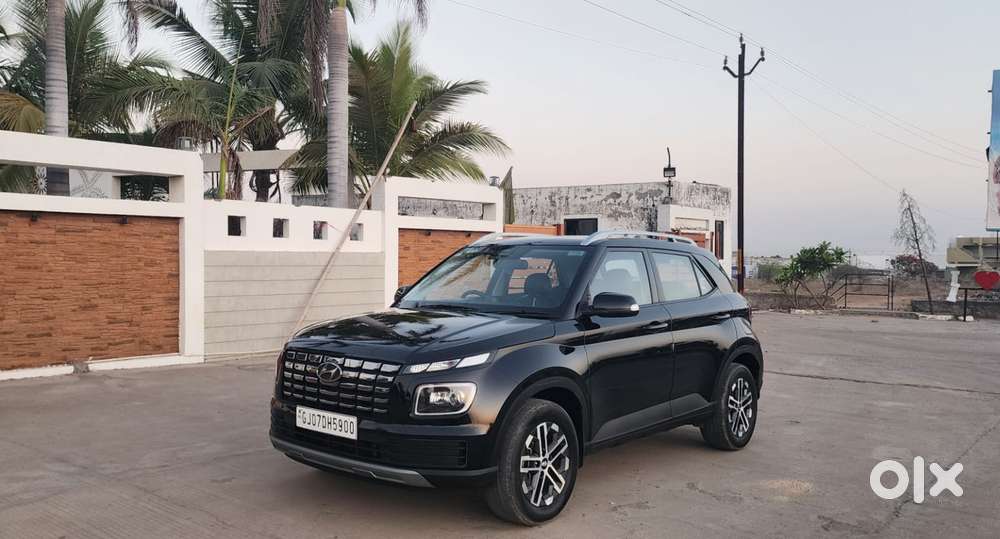 Hyundai Venue Sx Dual Tone Diesel, 2025, Diesel