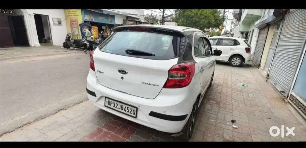 Ford Figo 2017 Petrol 102850 Km Driven Well Maintained
