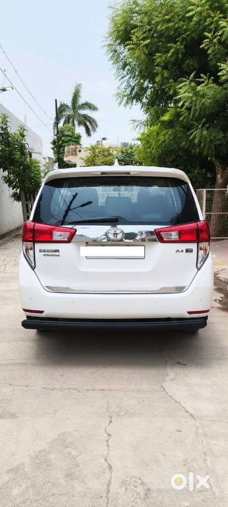 Toyota Innova Crysta 2.4 G Mt, 2020, Diesel