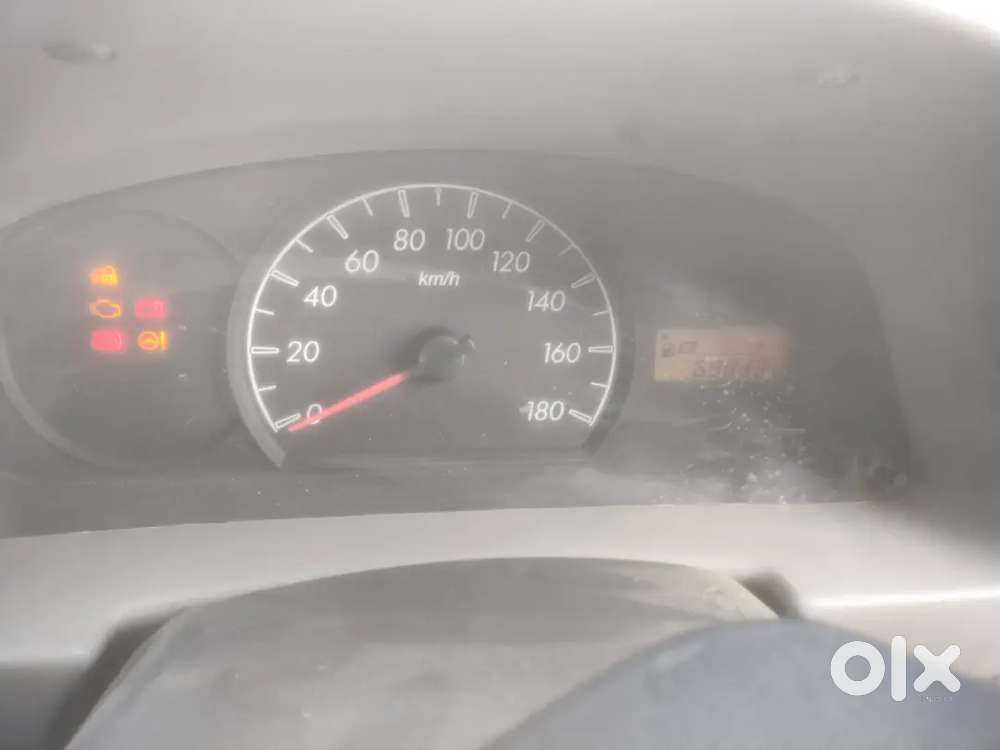 ऑल्टो Lxi फ्रेश कंडीशन Cng कार्ड पर भी चढ़ा है