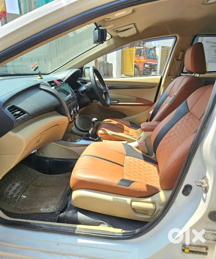 Touch Screen, Reverse Sensors, Chilled Ac, Cruise Control,