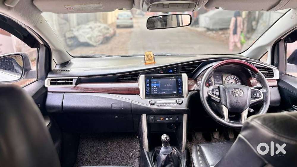 Toyota Innova Crysta 2.4 Z 7 Str, 2016, Diesel