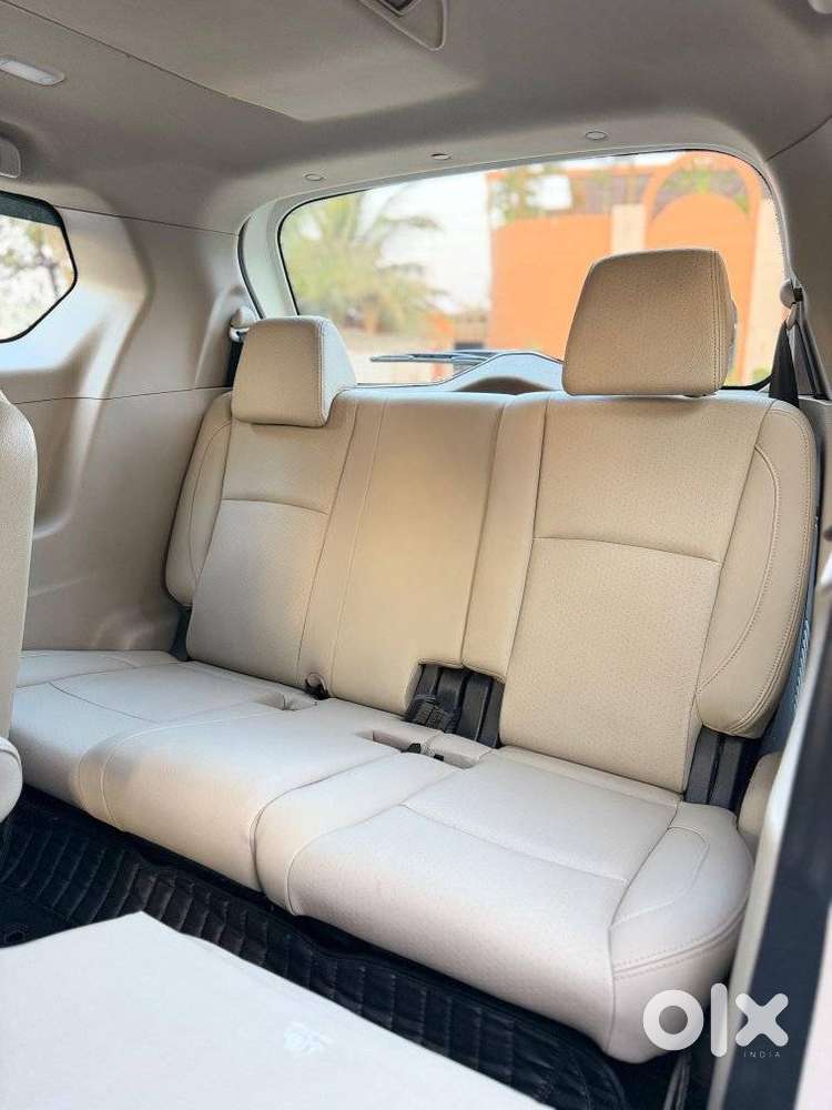 Mahindra Marazzo M8 8str, 2018, Diesel
