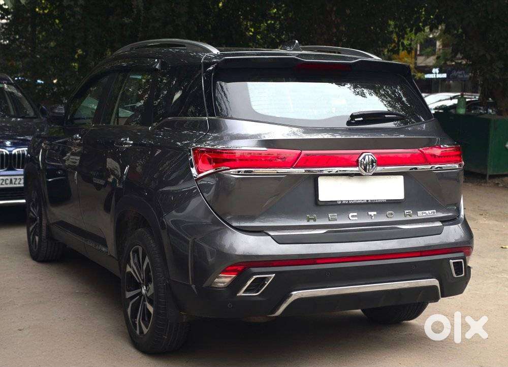 Mg Hector Plus Sharp Pro 1.5 Turbo Petrol Cvt 6 Str, 2023, Petrol