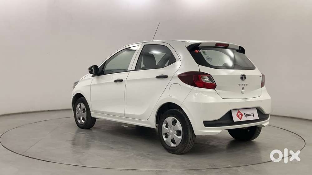 Tata Tiago 1.2 Revotron Xm Cng, 2024, Cng & Hybrids