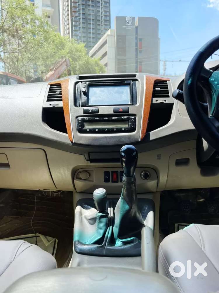 Toyota Fortuner, 2010, Diesel